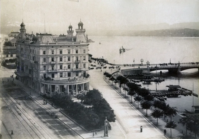 Hotel Bellevue und Quaibrücke
