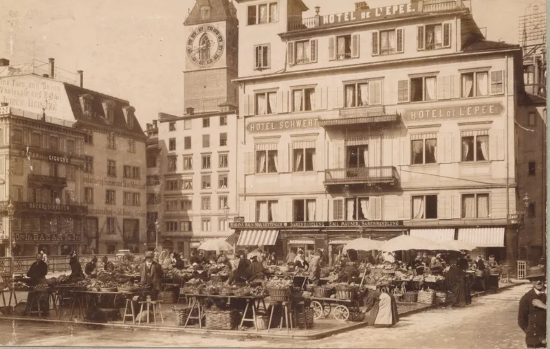 Rathausbrücke, Hotel Schwert